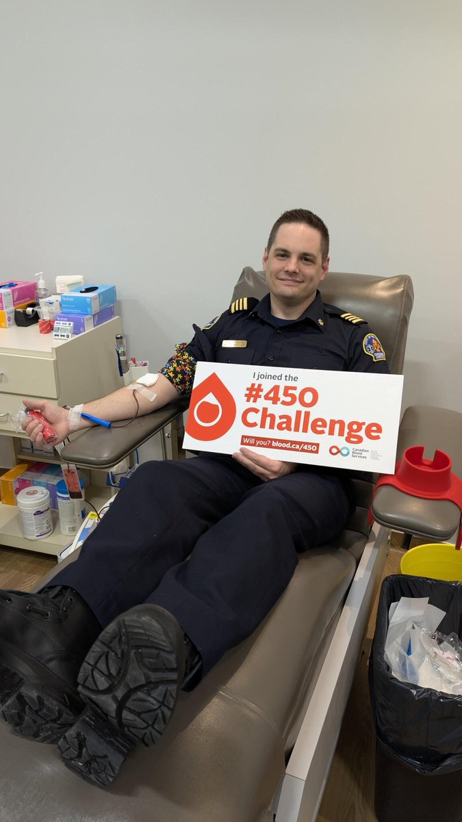 Thank you to Deputy Chief Tyler Pelke, Chief Ken McMullen, and Assistant Dep Chief Cole Starling of the Red Deer Fire Department for supporting our Sirens For Life campaign. 

Book now at ow.ly/5Uus50UJRqv and support first responders.