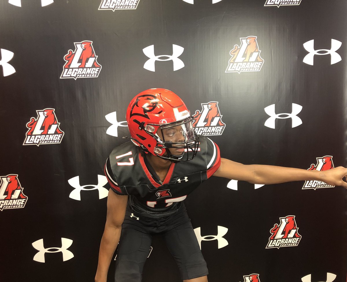 Jonathan Brown tweet media