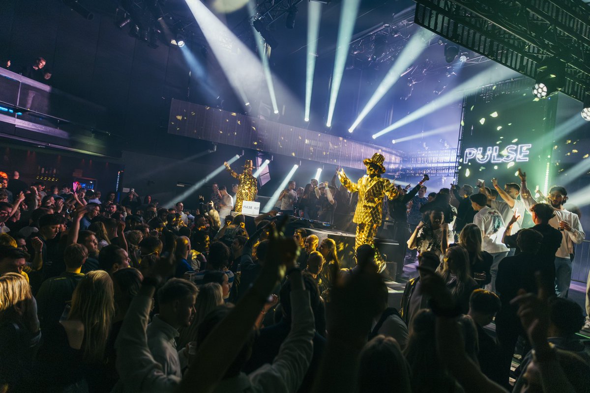 Propulsive tweet media