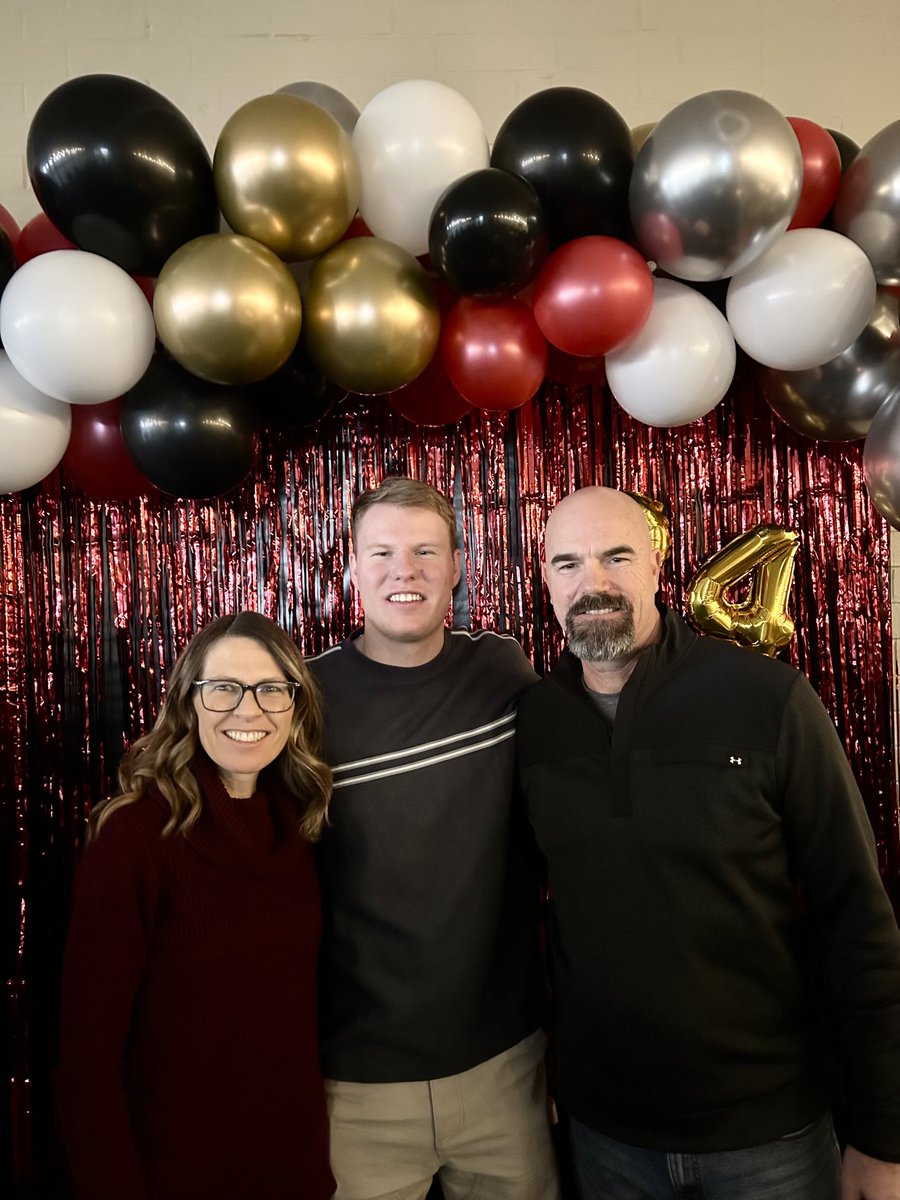 Bobby Erickson tweet media