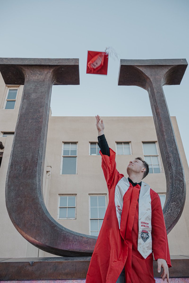 Bobby Erickson tweet media