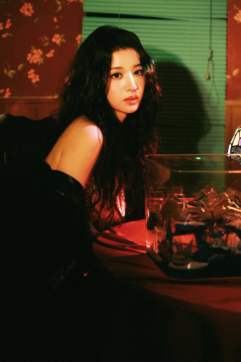 dramapotatoe's tweet photo. #WangChuran’s studio shares birthday photoshoot

More - https://t.co/nC7SlRMFiQ https://t.co/FlqbC7wq1P