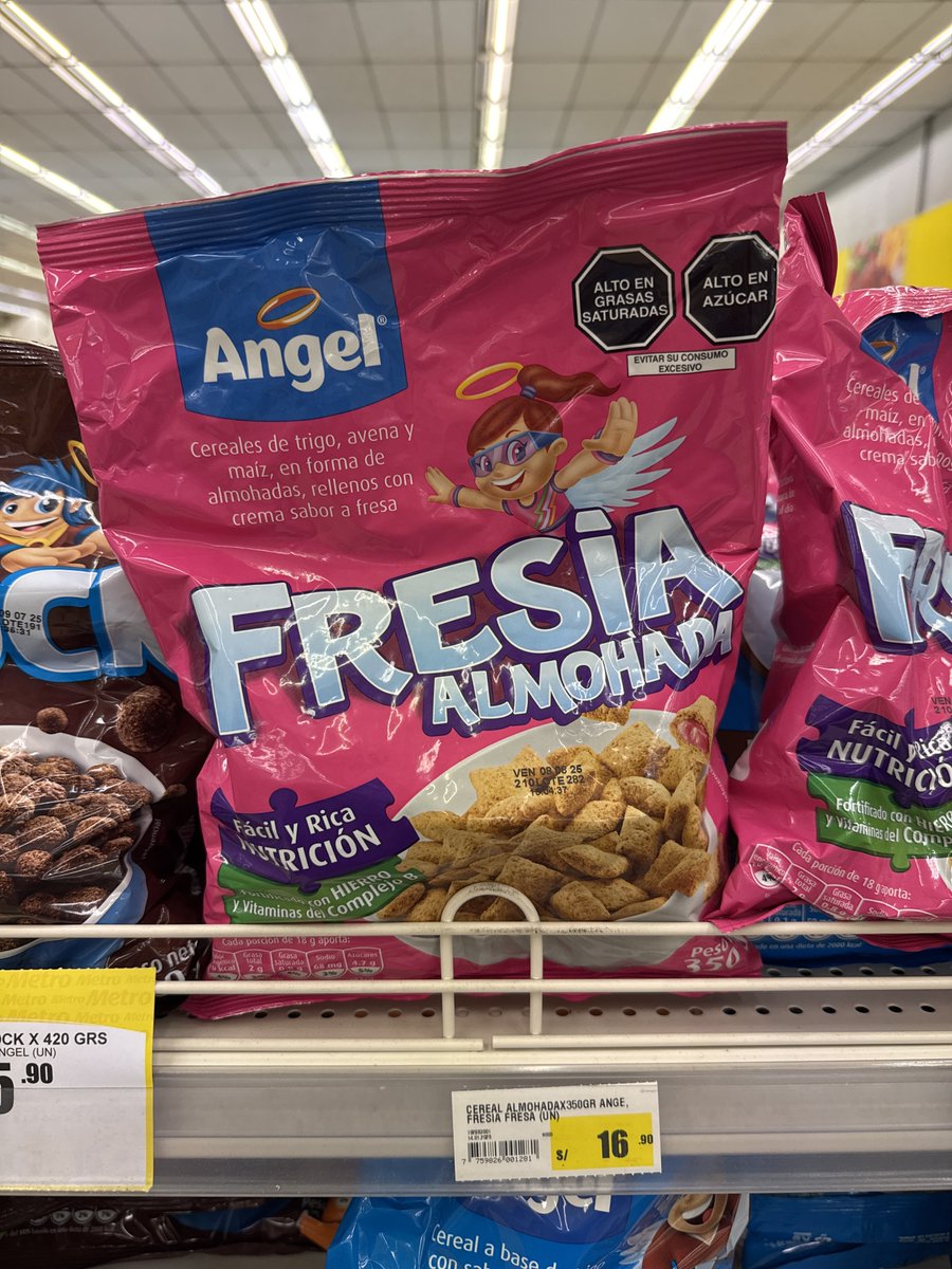 saludconlupa's tweet photo. 🚨 Salud con lupa recorrió hoy supermercados y encontró el colorante prohibido por la FDA en cereales para niños Angel de Alicorp y tortas de colores de Metro. ¿Sabes qué es el Rojo N°3 y por qué está prohibido?🧵👇 https://t.co/k80SliuqFX