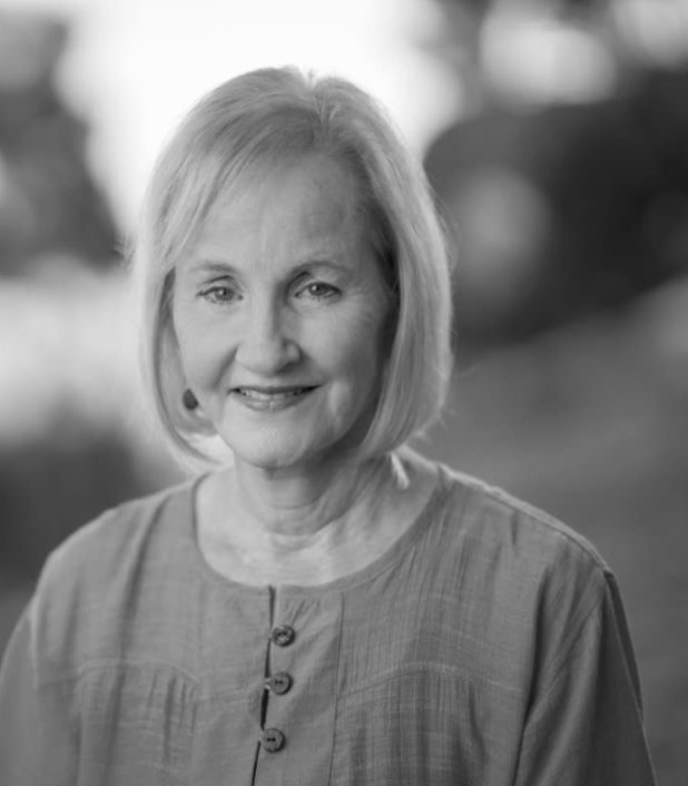 ThomasEWoods's tweet image. Here's the fearless mom, who has fought injustice for over ten years, whose son has been promised freedom today. Free Ross!