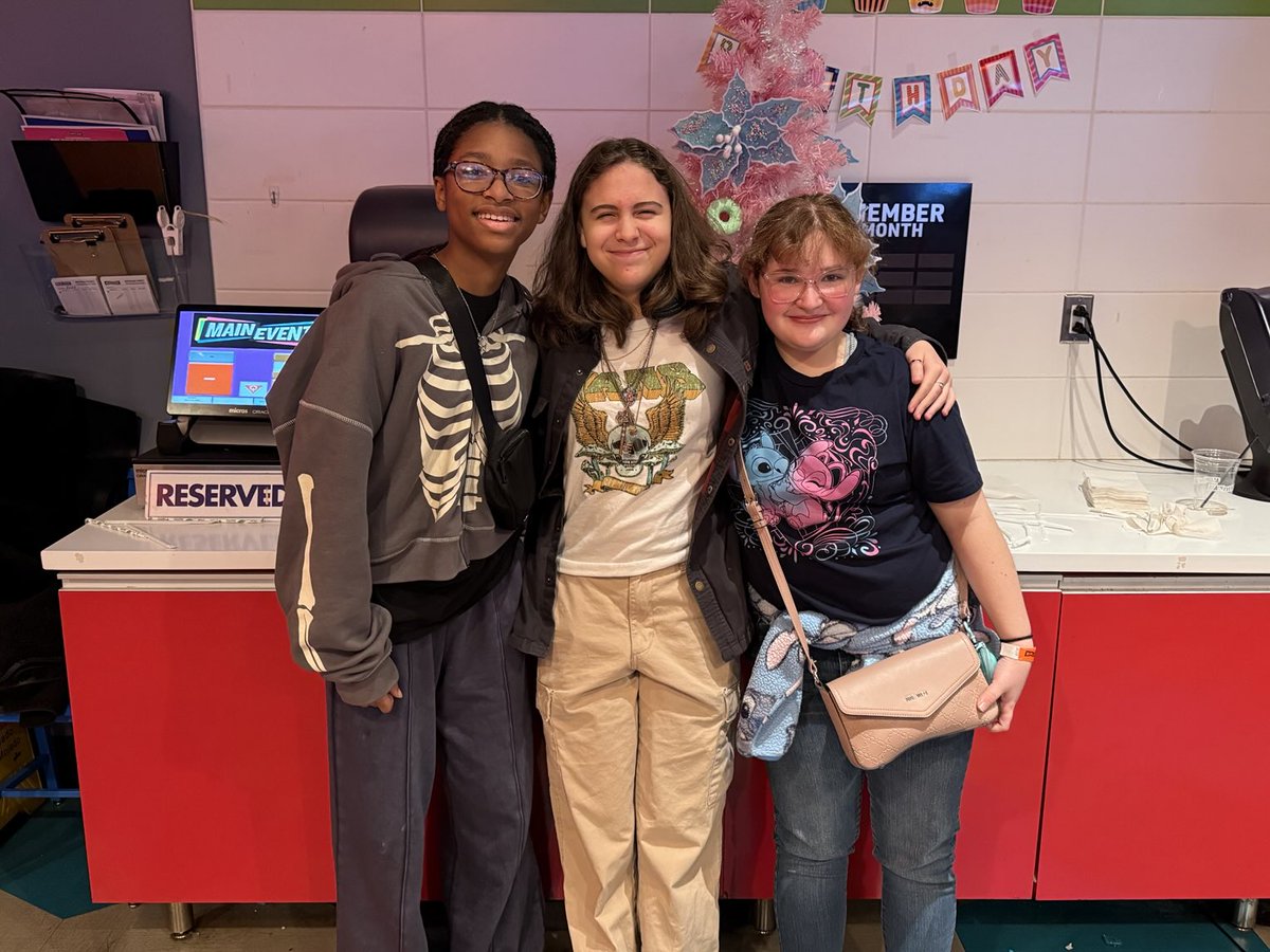 AI Middle School tweet media