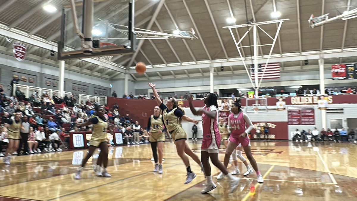 KyleSandy355's tweet photo. Half
5A No. 1 @rrknightsgbb 35
Private No. 3 @HILadyBears 27
HIES has erased an 18-point deficit.
@FinHoops_0 10p
@kylacantey3 6p 5r
@LorielMurray_52 13p 11r 2b
#HIESMLKClassic https://t.co/qsRORKyXNd