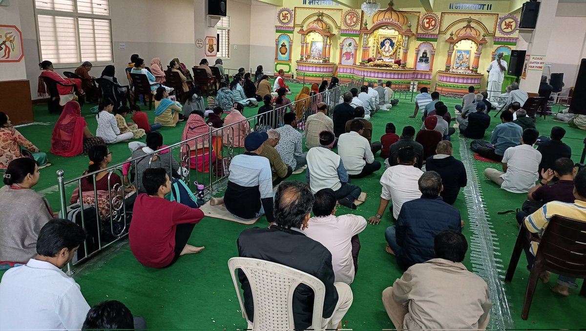 AshramBlr's tweet image. Here are heartwarming glimpses from the Anandotsav program at #Bengaluru #Ashram, celebrating the long-awaited return of Sant Shri Asharamji Bapuji after 11 years &amp;amp; 4 months ! 

It&apos;s a truly blessed occasion !
Here are some snapshots of the joyous moments~
ashramblr.org/a/glimpses-of-…