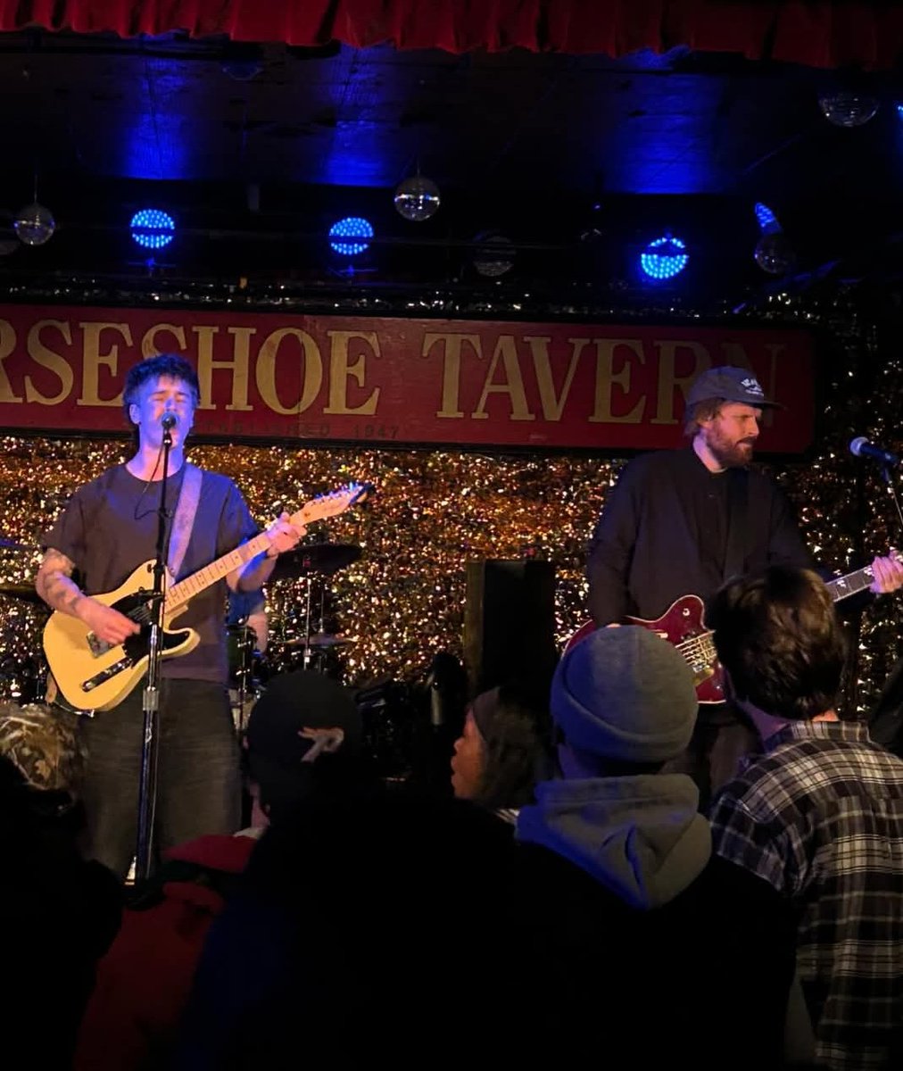 MoVernie's tweet photo. KEY Highlights of #landongamble live performance at Horseshoe Tavern.
#StrutEnt #LandonGamble #HorseshoeTavern #Toronto #Music #MoVernie https://t.co/Vs0mVR9Qgm