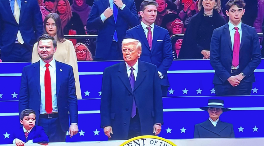 MiniMe(lania) $MINIMEL

pump.fun/coin/EmeLA43kt…