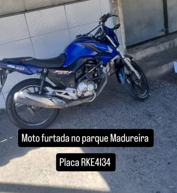 LyandraEE's tweet photo. Moto furtada na entrada no parque de Madureira na turiaçu , fomos passar o dia no parque quando voltamos a moto não estava mas lá número de contato 21 99229-3256 🆙️🆙️🆙️🚨🚨🚨🚨🚨 https://t.co/L5eHFGjr6W