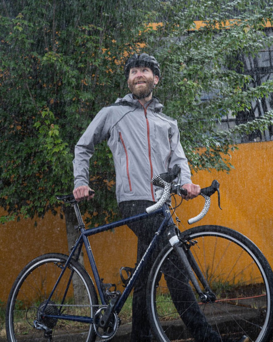 showerspass's tweet image. When you say you’re doing Dry January, that means you’re staying warm and dry all month with our waterproof cycling gear, right? #DryJanuary #WaterproofGear  #AllElementsCovered