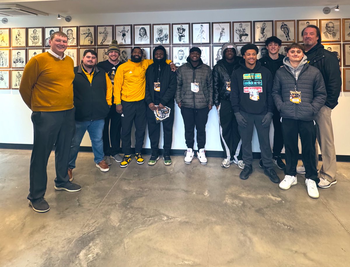 Nick Davis tweet media