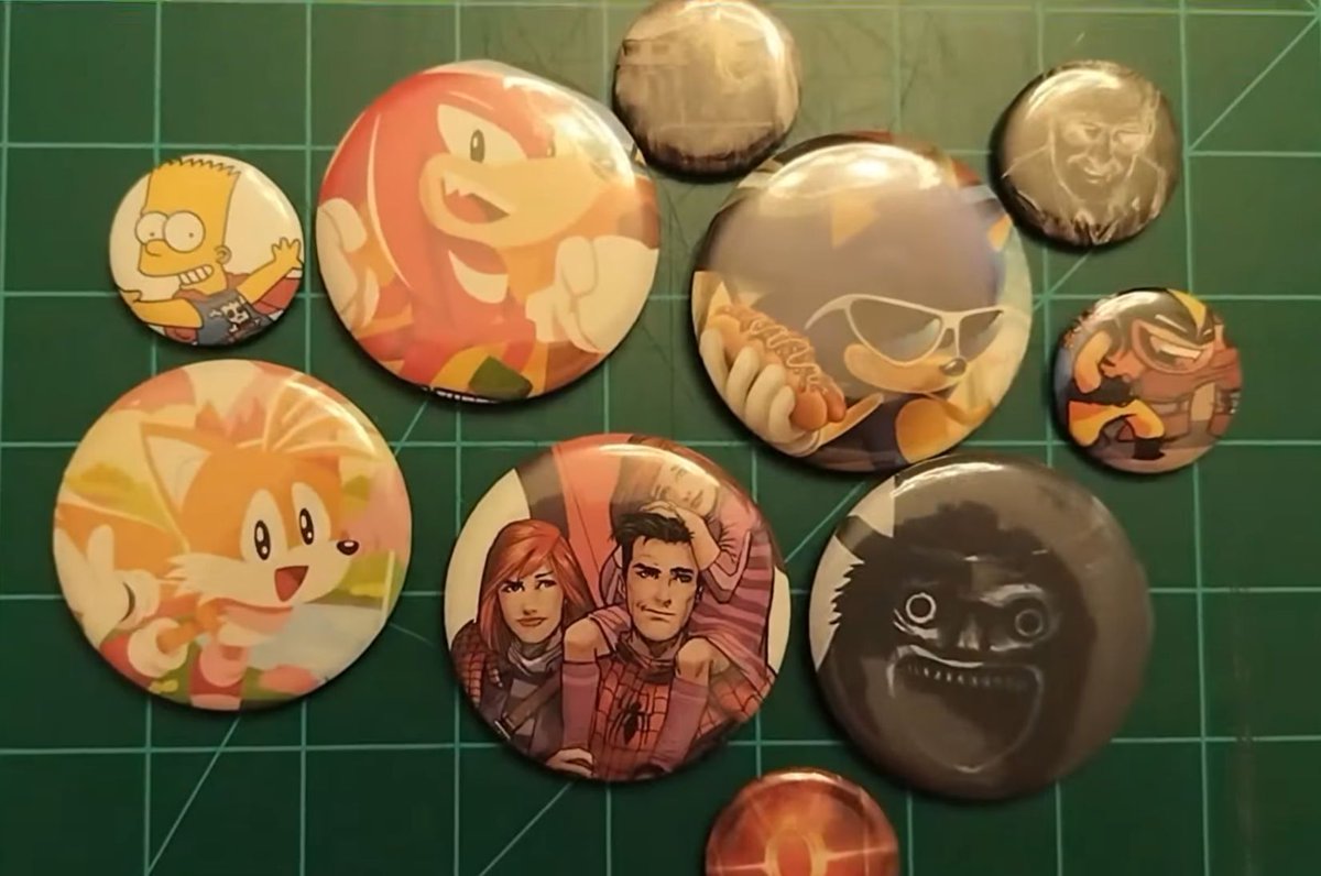 TheWritingJohn's tweet image. Check out how I make buttons for comic conventions! 

What kind of creative content would you like to see?

#ButtonMaking #ComicConVibes #CreativeProcess #BehindTheScenes #ConventionLife #HandmadeButtons #TheWritingJohn #ComicsCommunity #IdeasWelcome 

buff.ly/3Wk2c8I
