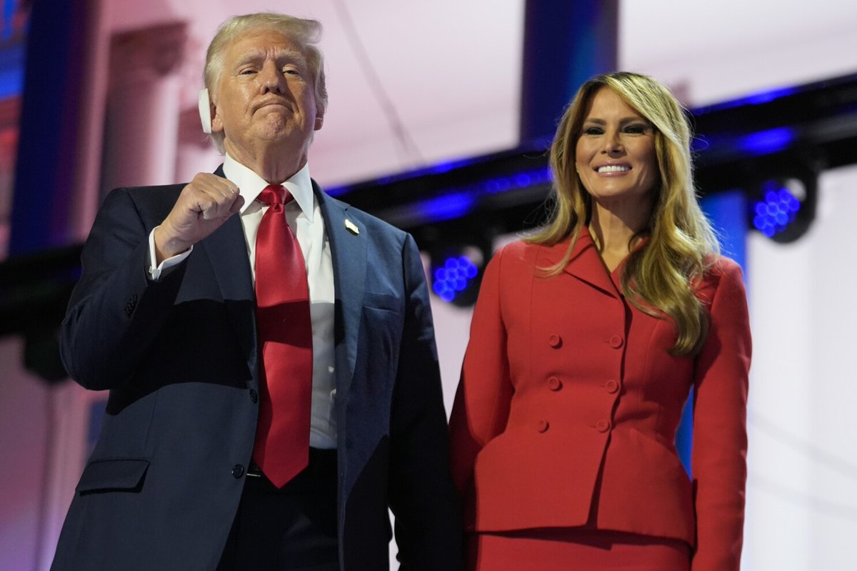 trumpsbitchesol's tweet photo. Winner winner trump dinner https://t.co/blpVRy0O3s