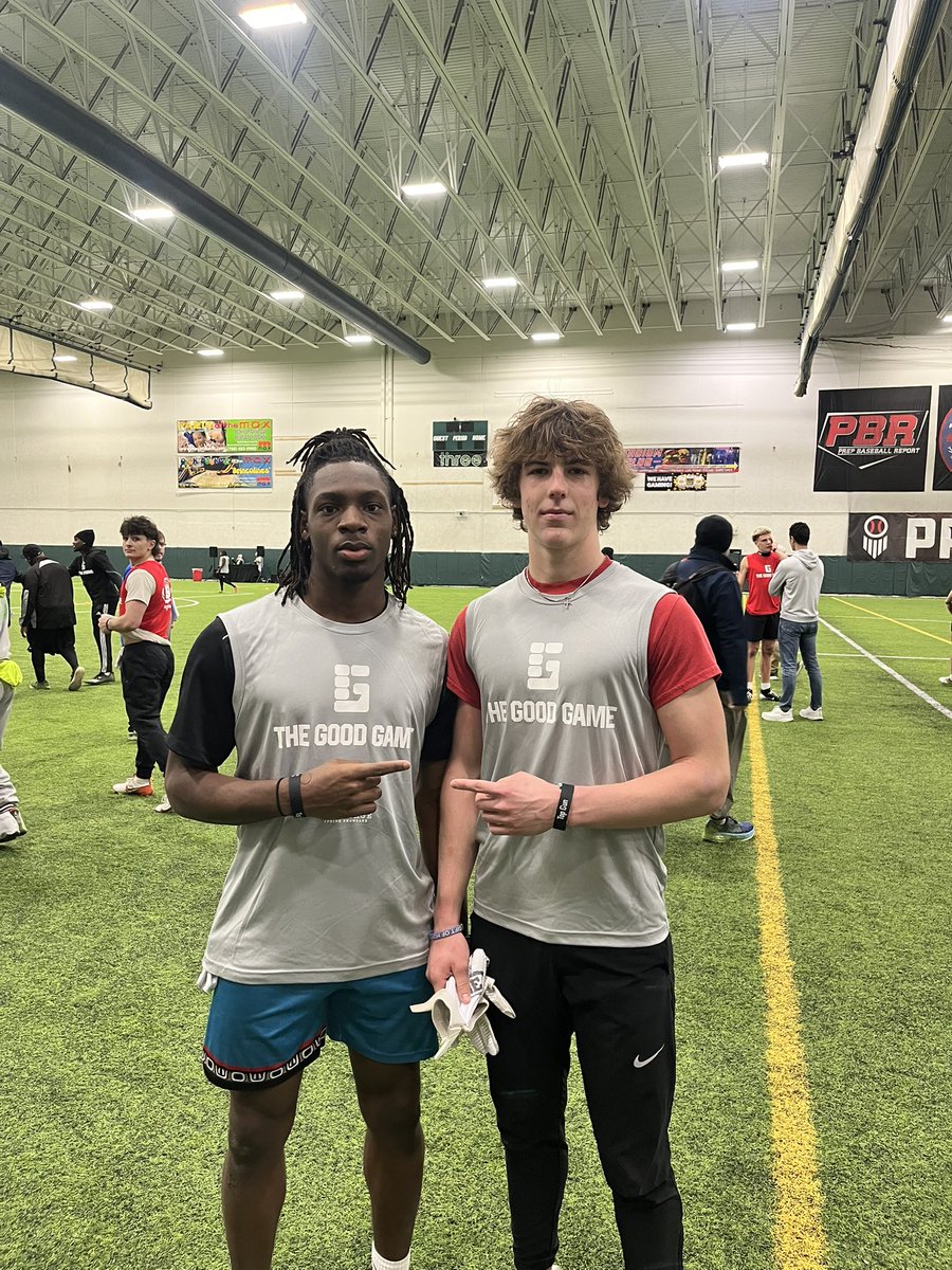Larry_Wills_'s tweet photo. Blessed for the opportunity to show up, show out and compete against great athletes at the MLK Showcase hosted by @TheGoodGameFB and @EDGYTIM  !!Shout out to the coaches who watched, taught and supported me through this whole process..Thank you! @Rivals @PrepRedzoneIL @GlenwoodFB https://t.co/k9pgbhpPrl