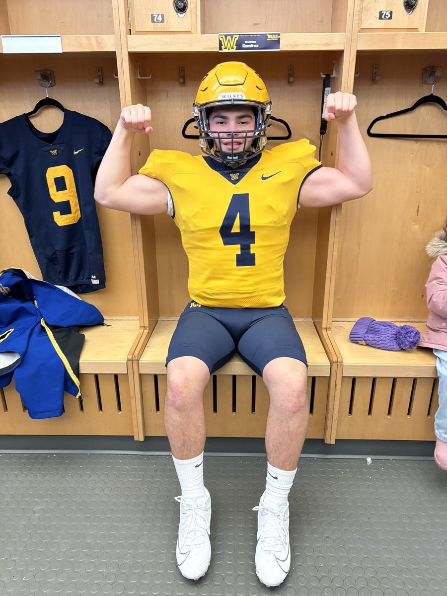After a great visit and conversation with <a href="/CoachBiever/">David Biever</a> I’m grateful to say that I have received an offer to continue my academic and athletic career <a href="/WilkesFootball/">Wilkes Football</a> 

Thankyou <a href="/CoachRogers13/">Matt Rogers</a> <a href="/CoachDBryant76/">Darian Bryant</a> for the hospitality.

<a href="/PCTVSFBRECRUIT/">PCTI Football Recruiting</a> <a href="/PCTIBulldogFB/">Passaic Tech High School Football</a> <a href="/PCTI_CoachMuir/">Antony Muir</a>