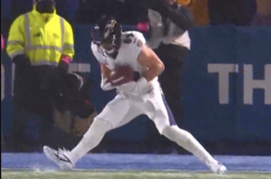 There are grown men tryna convince you that this was a bad pass, please don’t fall for the engagement trap!!!!