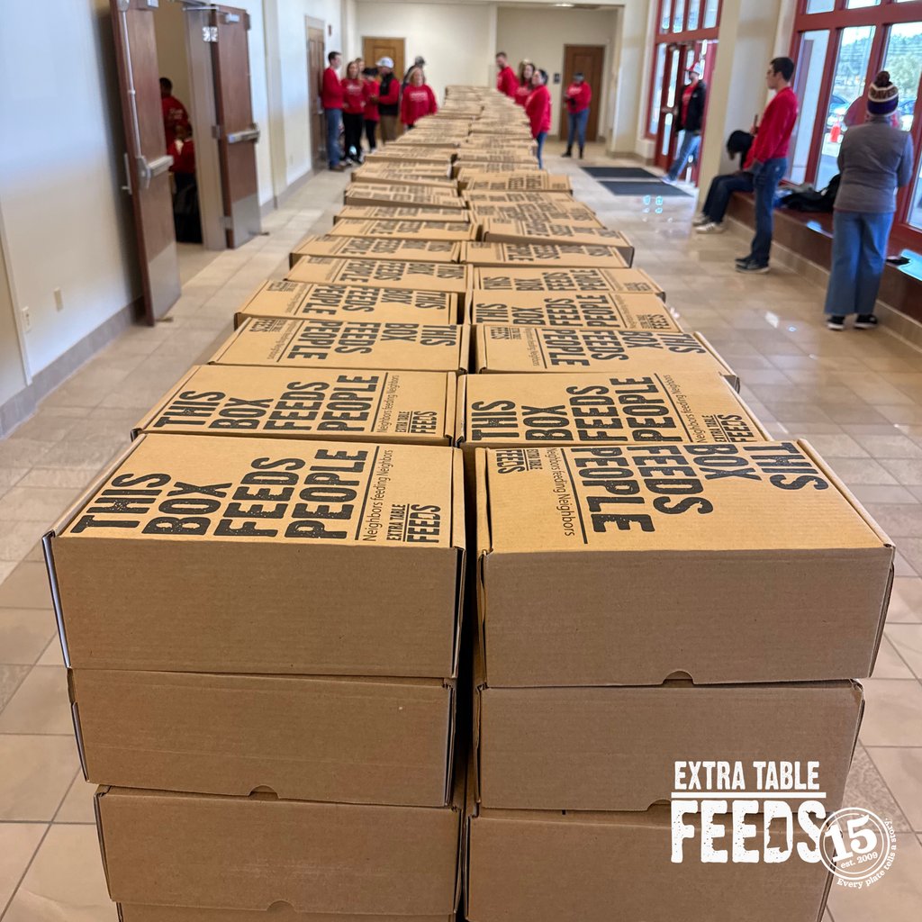 ExtraTable's tweet photo. In honor of Martin Luther King Jr. Day, Mississippi Power partnered with Extra Table for a meaningful Day of Service. 🌟 Teams came together to pack 2,400 boxes of food for communities across their service areas. 🥫💛

#ExtraTableFEEDS #WeFightHungerDifferently https://t.co/ErlqmNMNZl