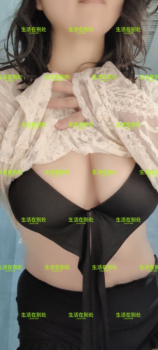 最近更的有点少，是因为年前确实太忙了，不过再忙，该聚还是要聚的，你们猜她要干嘛 https://t.co/a6PAG5LpBh