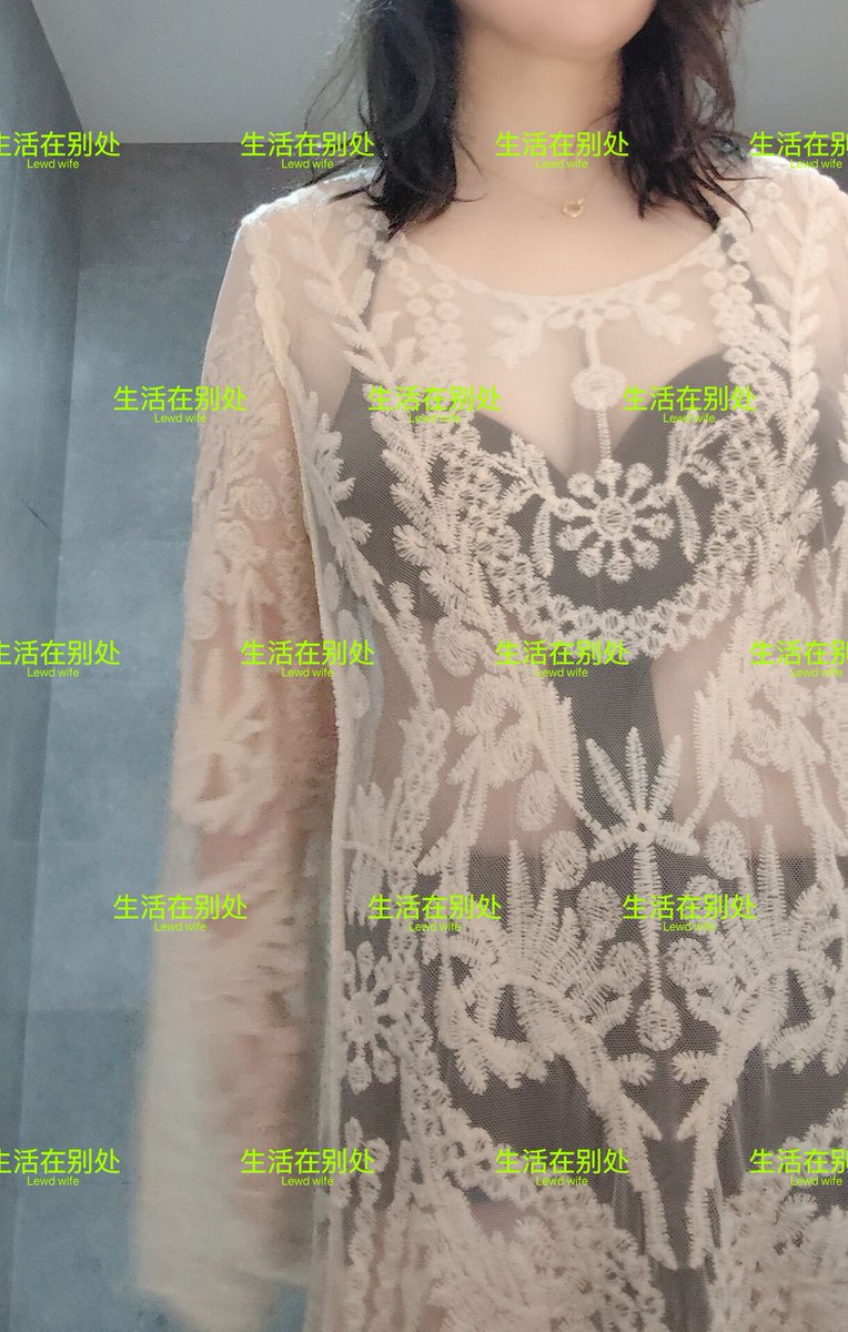 最近更的有点少，是因为年前确实太忙了，不过再忙，该聚还是要聚的，你们猜她要干嘛 https://t.co/a6PAG5LpBh