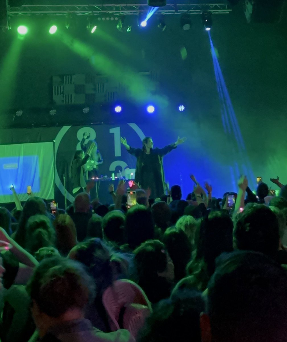 MINIONS ASSEMBLE! TONIGHT WE STEAL THE MOOOOOON! <a href="/8123/">8123</a> #8123fest #afterparty
