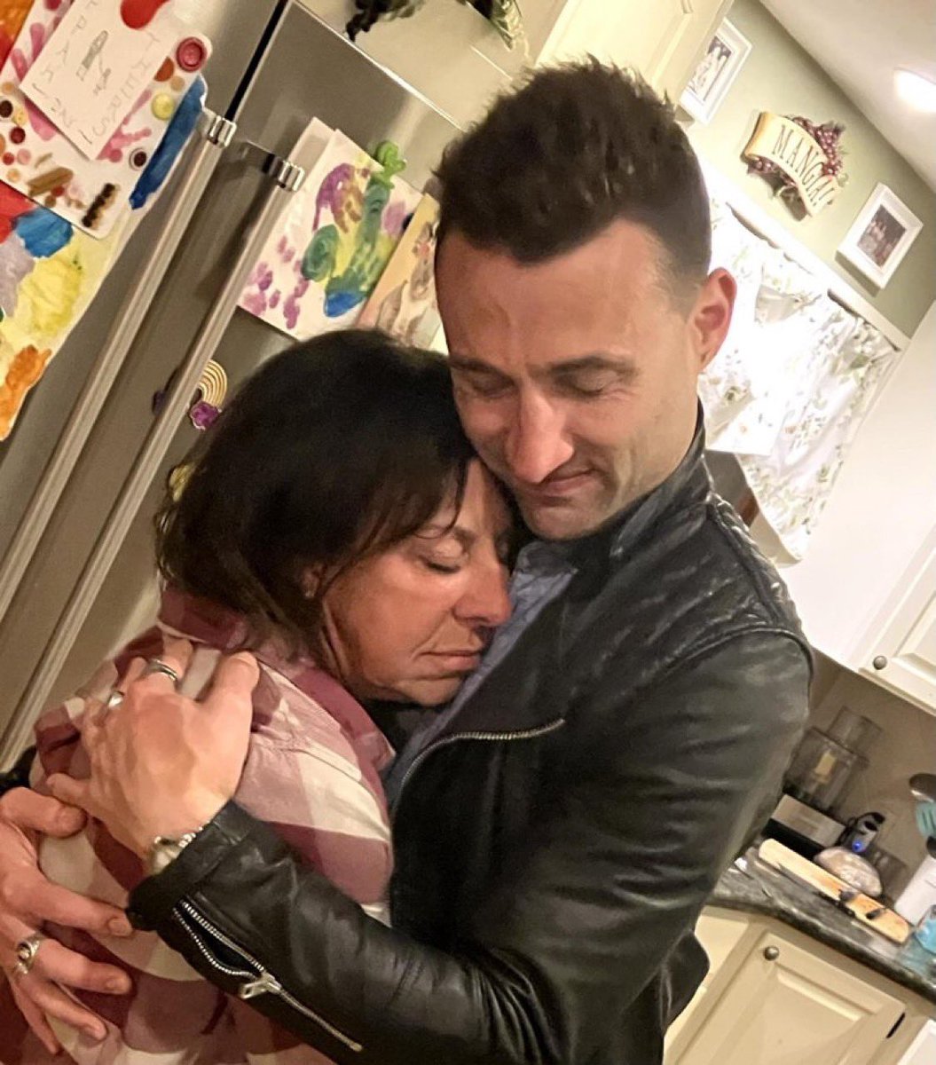 JohnStrandUSA's tweet image. I, John Strand, of Naples, Florida have just received word that I have received a FULL pardon of exoneration.

I have wept tears of joy. Thank you @realDonaldTrump for hearing us. Thank you for having our back. 

God bless America. 🇺🇸