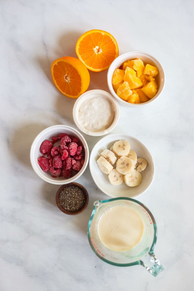 SmoothieSavor's tweet image. Craving delicious mango? Try out this super delicious "Raspberry mango" #smoothie recipe! 🥭 Fuel your workout session's or just enjoy a casual drink! This smoothie will provide you with both energy and stability throughout the day. Stay healthy! #smoothierecipe #mangosmoothie