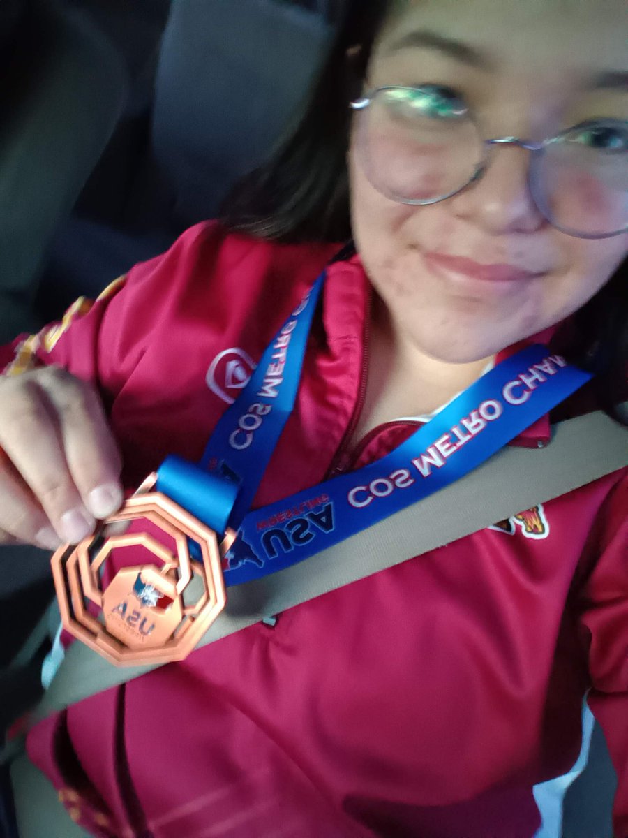 SierraWrestle's tweet photo. CS Metro

Helen takes 5th
Gabby takes 6th https://t.co/dX4OCMKOBX