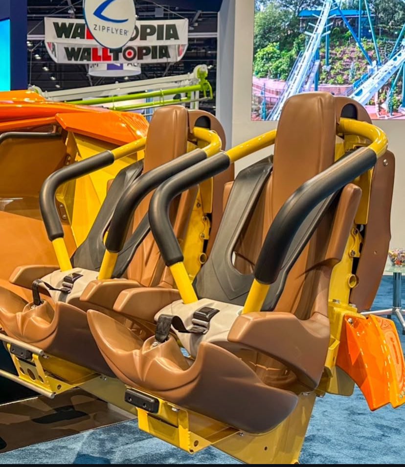 Coaster_Stories's tweet photo. The Rapterra trains were recently revealed and they look AMAZING🙌
🎥: @kingsdominionva
#Rollercoaster #RollercoasterEnthusiast #AmusementPark #KingsDominion https://t.co/VQYEPENpdy
