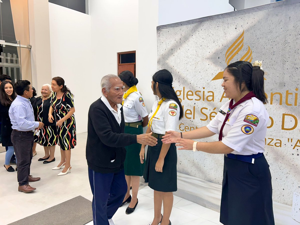 📖🔥 En breve iniciamos con el segundo día de los Hechos del Espíritu Santo 🕊️✨. Que Dios nos siga guiando y transformando con Su poder. 🙏💒 ¡Te esperamos! 🌟 #ClamorPorElEspírituSanto