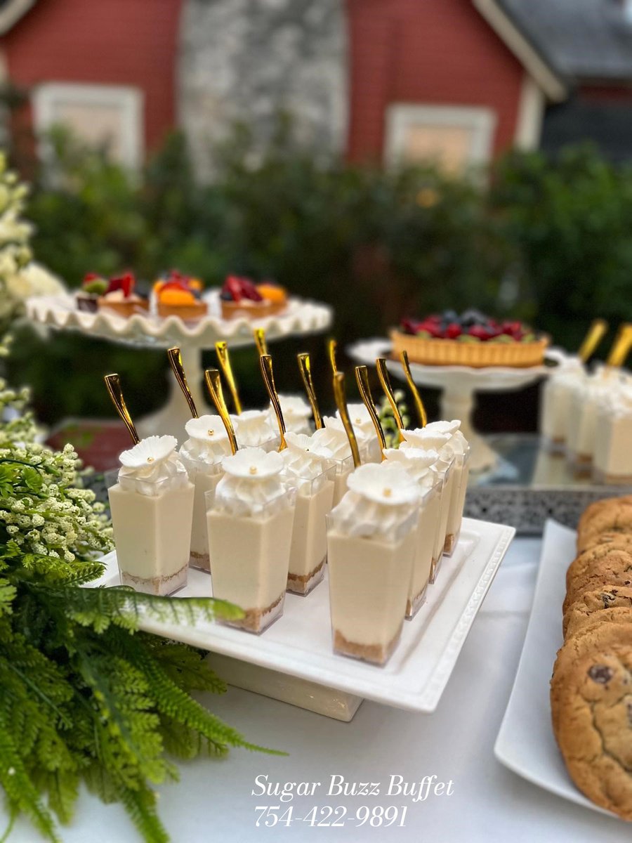 Sugarbuzzbuffet's tweet photo. #candy #love #Holidays #weddingreception #candybar #candytable #Miami #cottoncandy #desserttable #favors #pastel #pink #elegantparty #kidsbirthday #partyideas #corporateevents #color #catering #donut #donutstand #sweets #sugar #buffet #charlotte #cookies #Cakepops #chocolate https://t.co/Q8tWeZqcS1