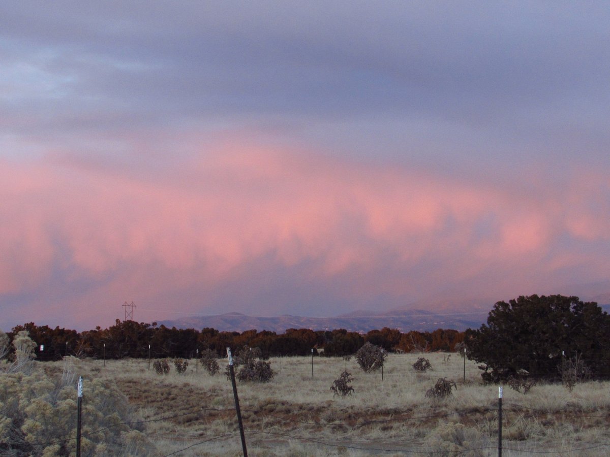 sfpl's tweet image. Another gorgeous #SantaFeSunset in the books!

#LandOfEnchantment #SantaFeNM