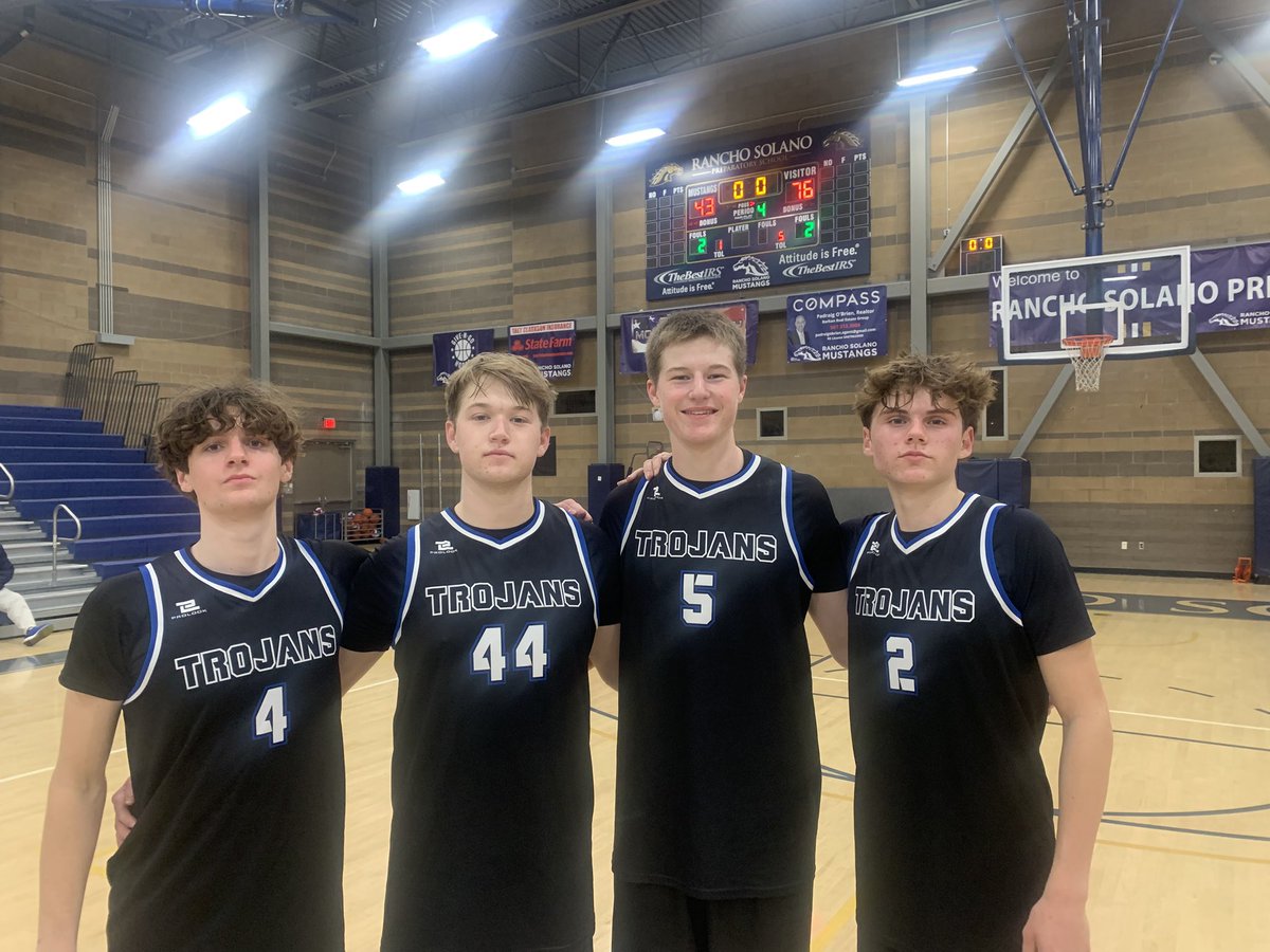 Gregg Rosenberg (@greggrosenberg1) on Twitter photo 76-43 Valley Christian wins it led by P. Tamlyn 8, K. Grier w 7, C. Grier w 27 & C. Jessup w 23. <a href="/PrepHoopsAZ/">Prep Hoops Arizona</a> <a href="/DelonBowenHoops/">Delon Bowen</a> 76-43 Valley Christian wins it led by P. Tamlyn 8, K. Grier w 7, C. Grier w 27 & C. Jessup w 23. <a href="/PrepHoopsAZ/">Prep Hoops Arizona</a> <a href="/DelonBowenHoops/">Delon Bowen</a>