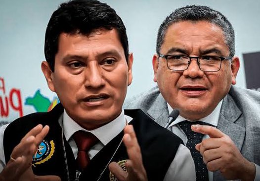 JovenesUnidosP's tweet photo. Renuncia YA Ministro del Interior ❌

¡𝐇𝐚́𝐠𝐚𝐬𝐞 𝐚 𝐮𝐧 𝐥𝐚𝐝𝐨, 𝐮𝐬𝐭𝐞𝐝 𝐧𝐨 𝐞𝐬𝐭𝐚́ 𝐚 𝐥𝐚 𝐚𝐥𝐭𝐮𝐫𝐚! 

De: Harvey Colchado
Para: Juan José Santivañez 

“Al delincuente no se le espera en la esquina con mil o dos mil policías. Al extorsionador, sicario o asaltante se le busca en su guarida, en su madriguera; se le ubica con información e inteligencia y se le captura con elementos de convicción y con orden de “𝐝𝐞𝐭𝐞𝐧𝐜𝐢𝐨́𝐧 𝐩𝐫𝐞𝐥𝐢𝐦𝐢𝐧𝐚𝐫 𝐣𝐮𝐝𝐢𝐜𝐢𝐚𝐥” “Pero ¿usted que va saber de esto?, si durante su trayectoria como abogado defensor, se dedicó a esforzarse para que integrantes de organizaciones criminales quedaran libres”