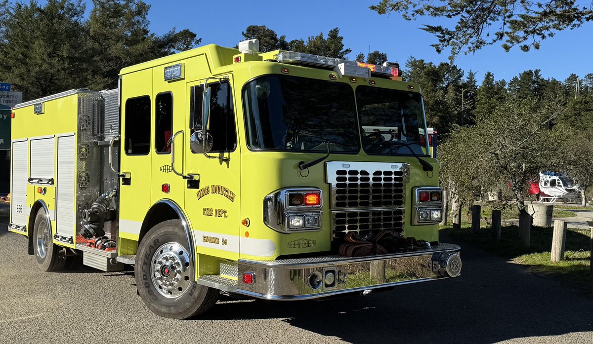 KingsMtnFire's tweet image. KMFD(E56 R56) responded to 3 incidents today with #SMCountyFire @CALFIRECZU @StanLifeFlight @AMR_Social @CHP_RedwoodCity @WoodsideFire_CA : 1 medical aid, 1 motorcycle accident, &amp;amp; 1 vehicle collision.