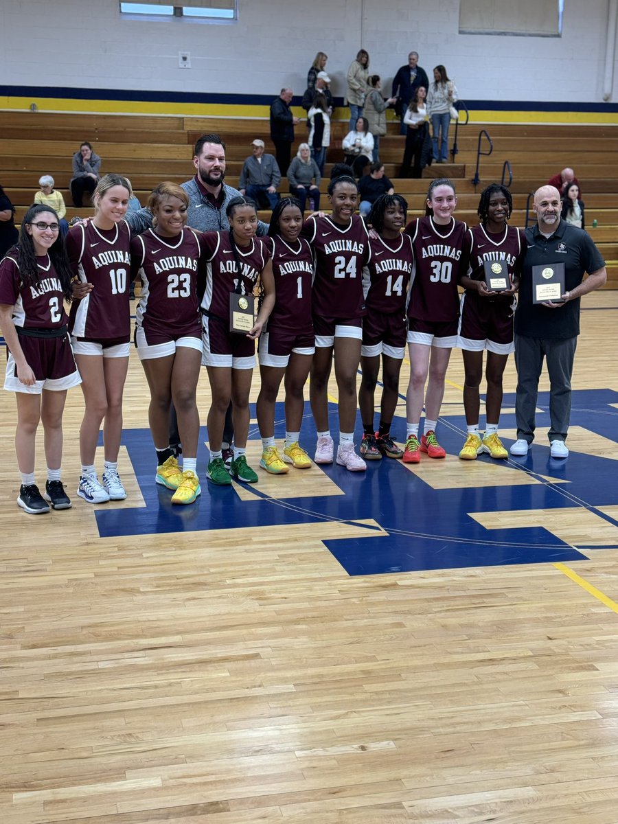 Sophomore Sensation Loren Missy Green goes for 26 pts on 7-10 from 3 pt range, 5 steals and 5 assists…MVP of Juggler Classic Tournament vs a great Utica ND team… Thanks to <a href="/NDUticaAth/">Utica Notre Dame Athletics</a> for a great experience… AQ improves to 10-1 on the season, a great team effort
