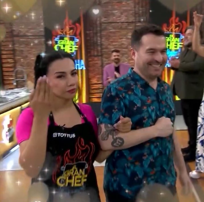 shshnobody's tweet photo. Diana siendo Diana jajaja  #ElGranChefFamosos https://t.co/gApwdkBReh