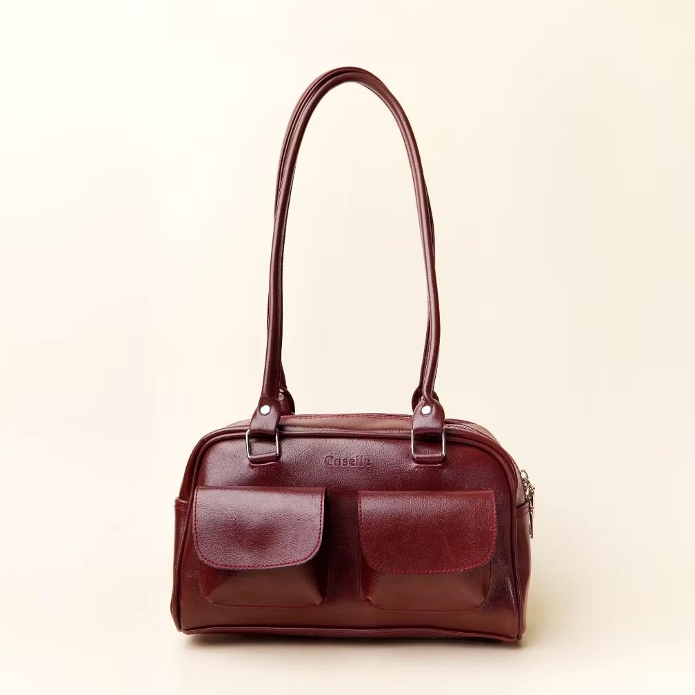 ୭ 🧷✧˚.ᵎᵎ must-have bag in your wardrobe;