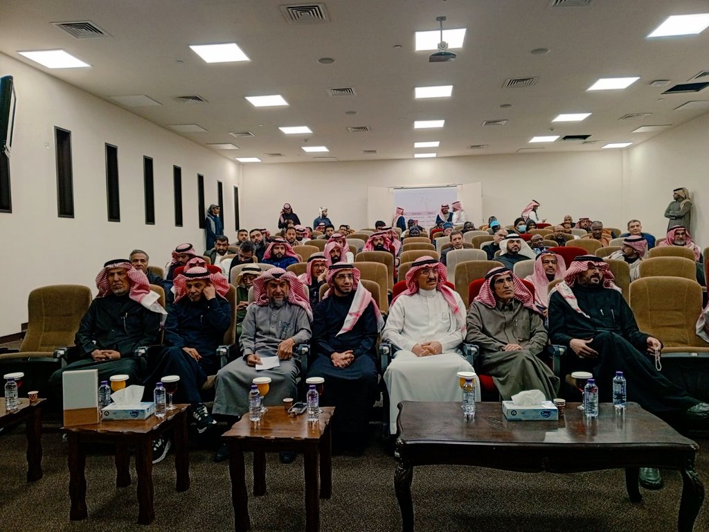 CfasEdu's tweet photo. #جامعة_الملك_سعود
صور من تغطيتنا للجلسة السادسة والتي عقدت في كلية علوم الأغذية والزراعة كإحدى جلسات المؤتمر الدولي الخامس الإبل في الثقافة العربية. https://t.co/SAdiS8CGh6