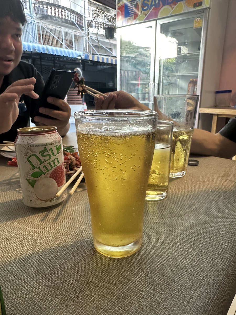 ว่างนะครับสนใจทักได้เมาจังเลยครับเงี่ยน