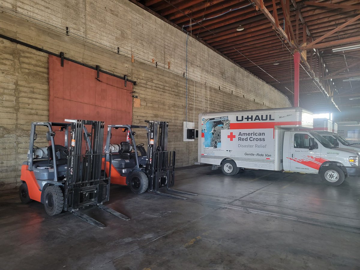 ToyotaMHS's tweet photo. In response to the devastating fires in Los Angeles, we at TMHS have teamed up with the American Red Cross and Salvation Army to provide essential support. Together, we can rebuild and recover stronger. 💪 @RedCross #LAFireRelief @salvationarmy https://t.co/hcReTOXFDn