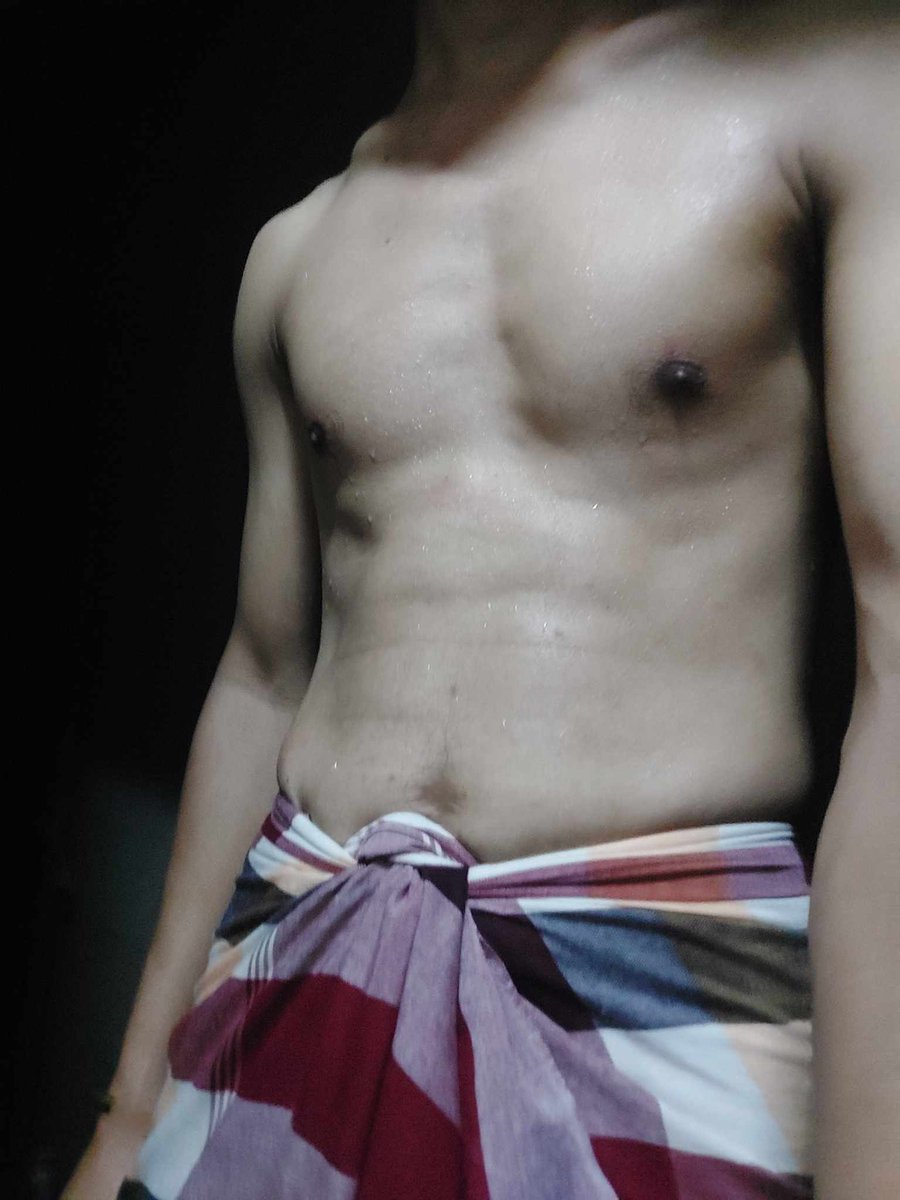 กางเกงใน ผ้าขาวม้า tweet media