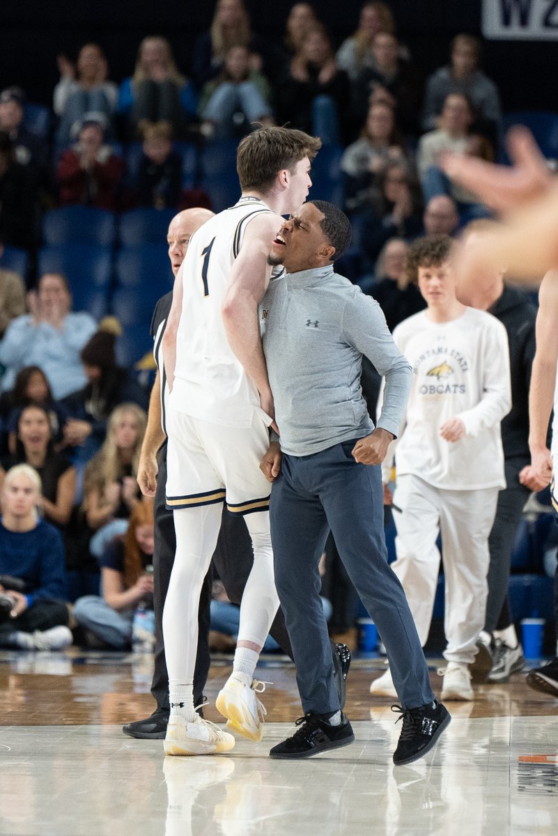 😤😤😤

<a href="/1PatrickM/">Patrick</a> x <a href="/XaTheeGreaat5/">Xavier Bishop</a>