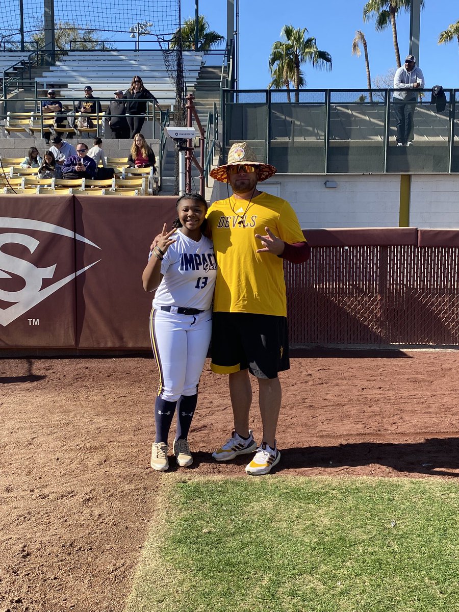 ag132010's tweet image. Grateful for the amazing experience with @ASUSoftball Thank you for the memories, lessons, and the incredible time on the field. Go Sun Devils! 💛❤️ #ForksUp #SunDevilSoftball @jazzvesely @14ujazz @Coach_JBloomer @coachcbartlett @JMan4514
