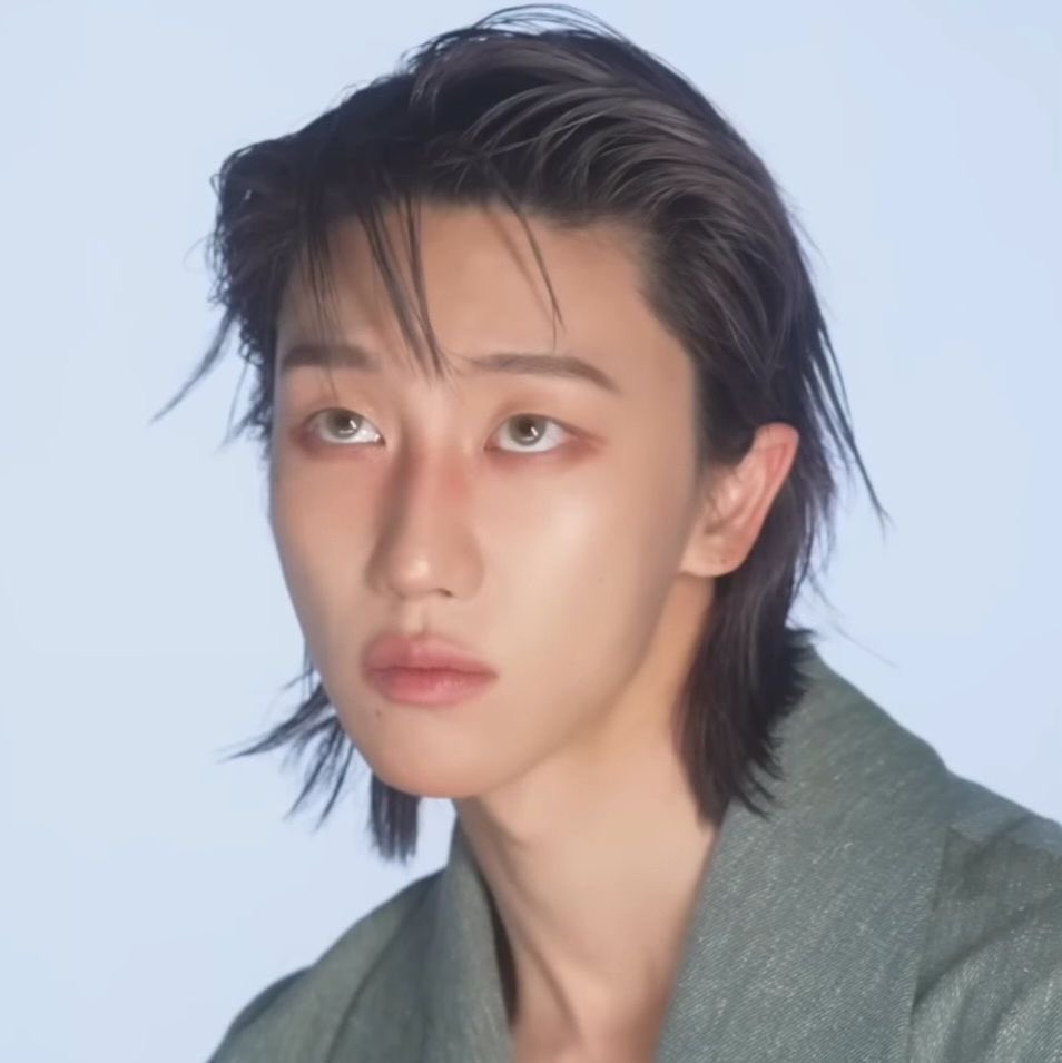 얼굴윤곽 잘보이는 명호가 좋아 🥹