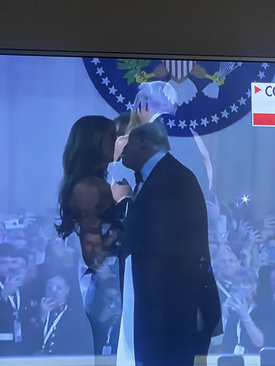 Eghowdy's tweet photo. The best President EVER! The best #FirstLady EVER and the best dressed First Lady EVER! #CommanderInChiefBall @seanhannity ❤️🙏🏽❤️🥃🍷 https://t.co/I8jOqRhhrr