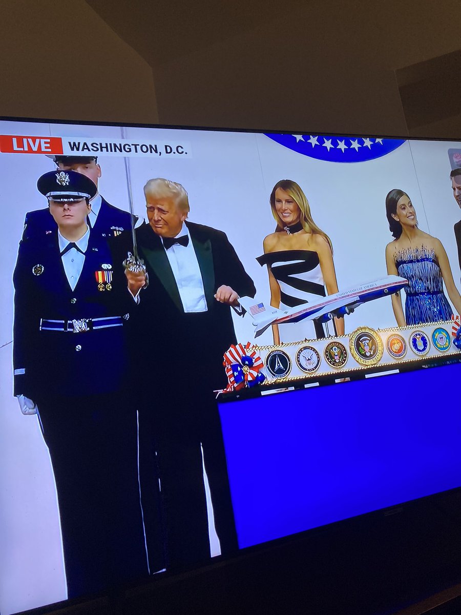 MarissaMeleske's tweet photo. Mr. .@POTUS .@realDonaldTrump you are a national treasure and must be protected at all costs!
Absolutely precious! Can I have some of his energy??
#CommanderInChiefBall https://t.co/fKSNKJLDxw