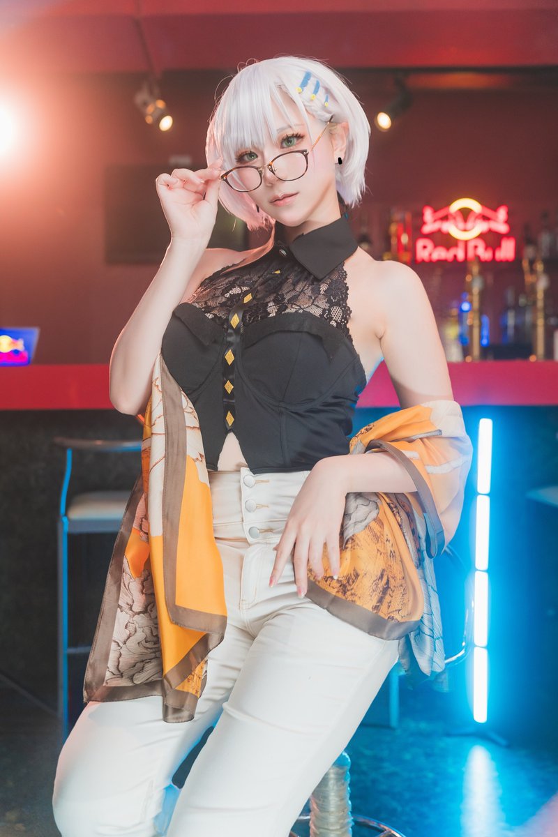 Mkspere's tweet photo. cosplay
hololive ID  Pavolia Reine🦚

📸 @yashin_came 
#VtC名古屋 #Reinessance https://t.co/NGSs8nllhh