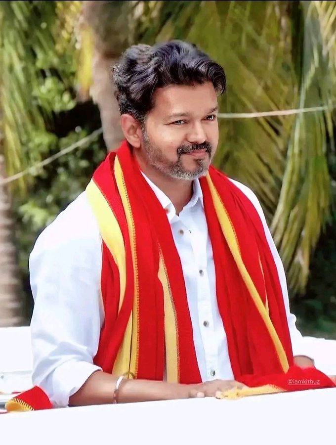 VKSThalapathy's tweet photo. Promotion time  🎉 ⏳

Mention your (50) Id's...I'll promote  you :)

Follow Back :- @VKSThalapathy

I will promote unlimited I'Ds ✅ 

Note : Follow me and Retweet must 🔄 ( Other wise I will not promote )

#TheGreatestOfAllTime
#TVKVijay #ThalapathyVijay https://t.co/X7xC3fGtbc