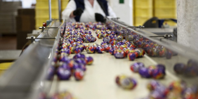 gmpachame's tweet photo. Following the news that Mondelēz International designated Amazon Web Services as its strategic cloud provider, Kostas Georgakopoulos, Chief Technology Officer at MDLZ, talks to John Kell at Fortune about enhancing operational security. #TeamMDLZ https://t.co/u9ACXNBpAV https://t.co/YaWk0k37Kb
